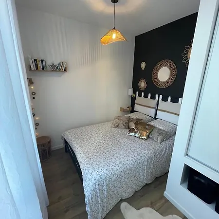 1 Chambre, Vue Mer- Renove Et Cosy- Inclus אולט