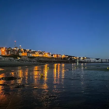 דירה 1 Chambre, Vue Mer- Renove Et Cosy- Inclus *