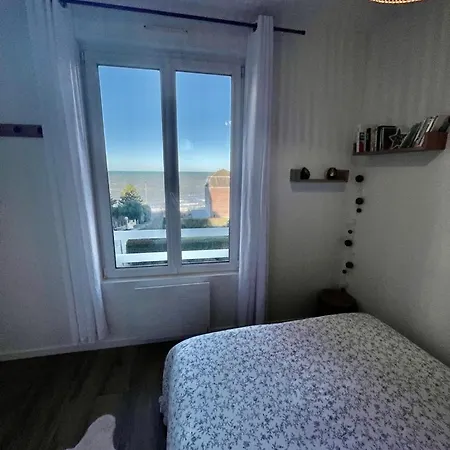 1 Chambre, Vue Mer- Renove Et Cosy- Inclus דירה אולט