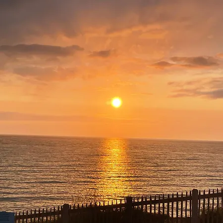 1 Chambre, Vue Mer- Renove Et Cosy- Inclus