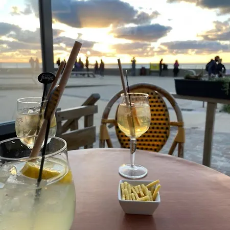 דירה 1 Chambre, Vue Mer- Renove Et Cosy- Inclus *